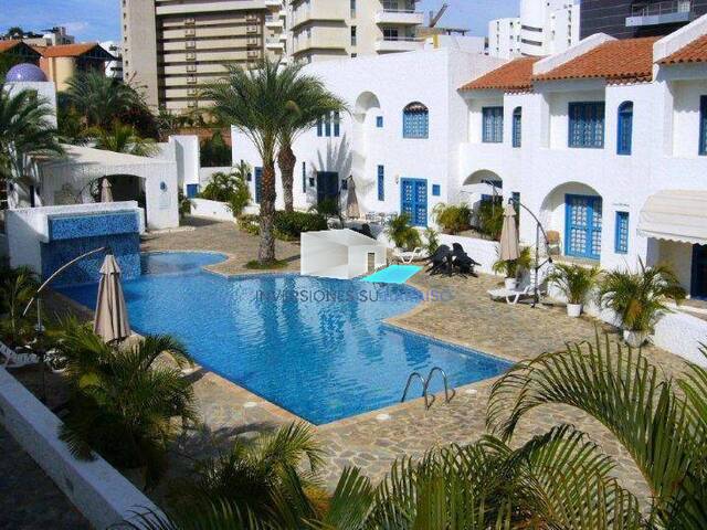 #2 - Departamento para Venta en Pampatar - O - 3